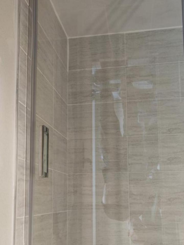 Salle de bain rénovée Bénouville