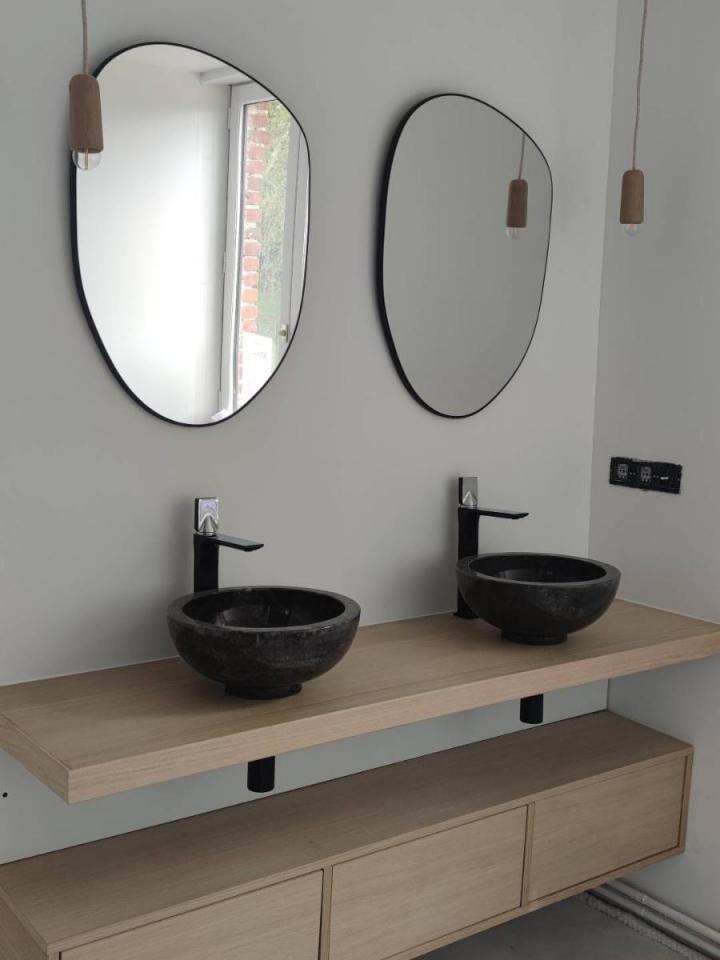 Salle de bain rénovée Bénouville